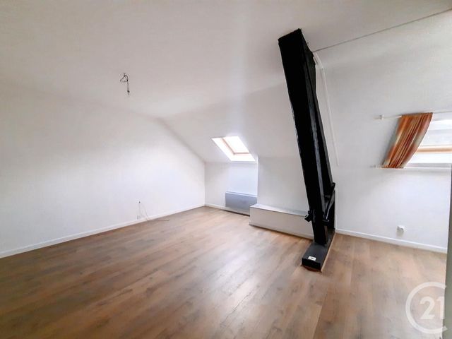 Studio à louer - 1 pièce - 25.67 m2 - REMIREMONT - 88 - LORRAINE - Century 21 Marion Et Colin