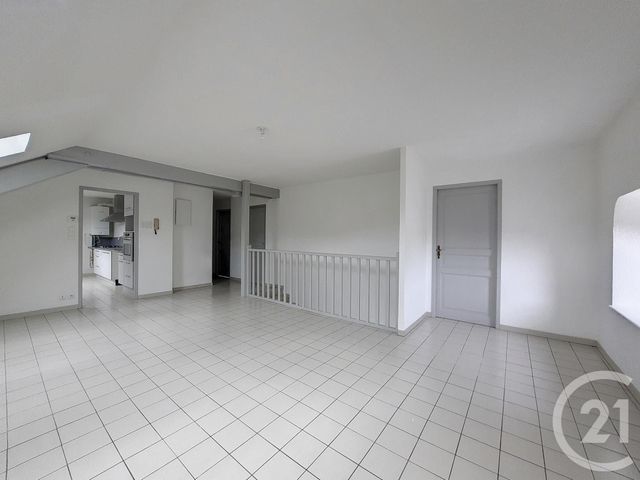 Appartement F4 à louer - 4 pièces - 76.43 m2 - REMIREMONT - 88 - LORRAINE - Century 21 Marion Et Colin