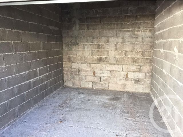 parking à louer - 12.0 m2 - REMIREMONT - 88 - LORRAINE - Century 21 Marion Et Colin