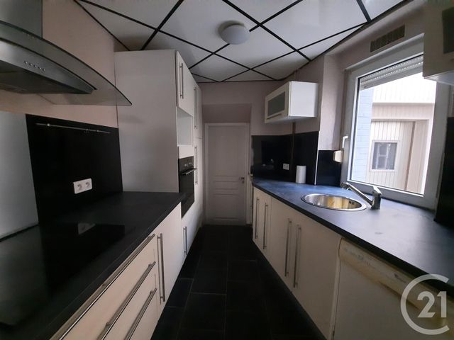 Appartement F3 à louer - 3 pièces - 72.64 m2 - REMIREMONT - 88 - LORRAINE - Century 21 Marion Et Colin