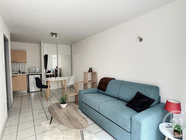 Appartement Studio à louer - 1 pièce - 25.44 m2 - REMIREMONT - 88 - LORRAINE - Century 21 Marion Et Colin